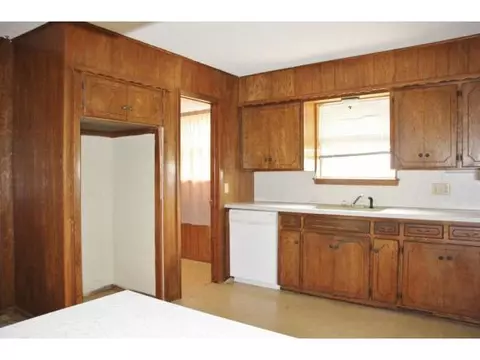1300 Andy, Altus, OK 73521 photo 5