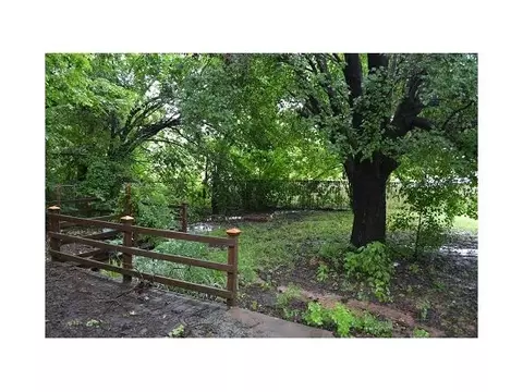 436 Mayfair Way, Ada, OK 74820 photo 5