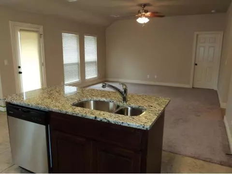 808 E Cypress, Altus, OK 73521 photo 4