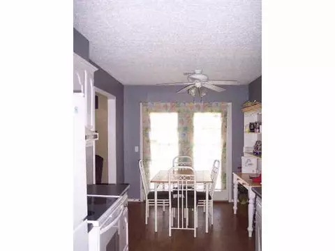 1505 E Harrison, Guthrie, OK 73044 photo 2