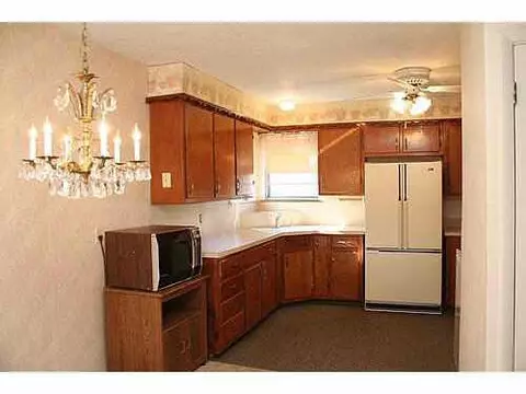 5802 E Robinson, Norman, OK 73026 photo 6