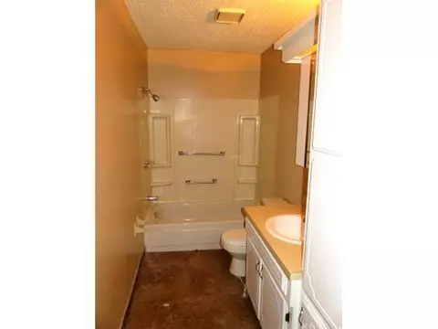 1016 N Forrest, Altus, OK 73521 photo 12