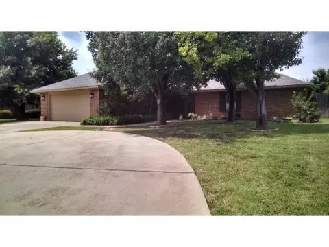 605 Taft, Altus, OK 73521 photo 1