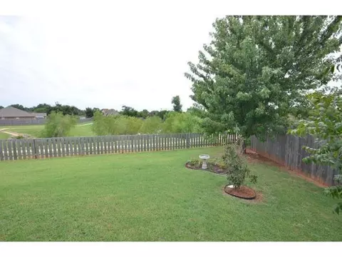 604 Shadowhill, Norman, OK 73071 photo 14