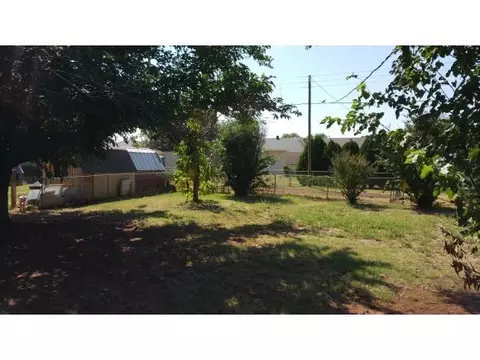 916 Denise St, Altus, OK 73521 photo 10