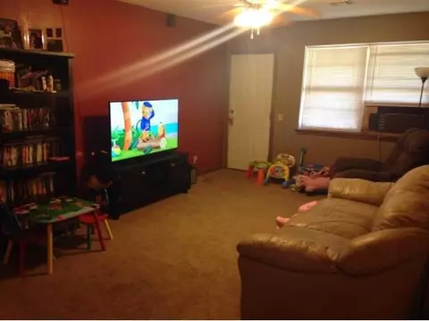 422 E Ada, Tipton, OK 73570 photo 2