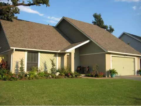 3205 Walnut Rd, Norman, OK 73072 photo 2
