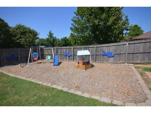 4012 Goshawk, Norman, OK 73072 photo 21