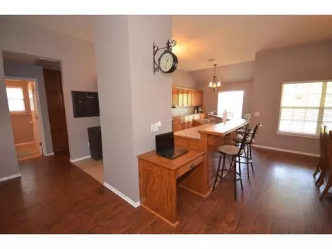 4012 Goshawk, Norman, OK 73072 photo 6