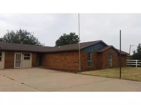 20516 E County Road 159, Altus, OK 73521 photo 1
