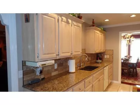 217 N Quail Run, Altus, OK 73521 photo 6