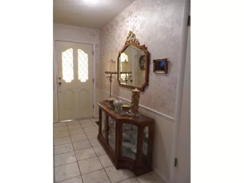 508 N Mockingbird Dr, Altus, OK 73521 photo 4