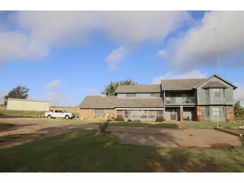 20615 E 990 Rd, Hammon, OK 73650 photo 2