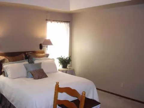 333 Whitman Ct, Edmond, OK 73003 photo 5