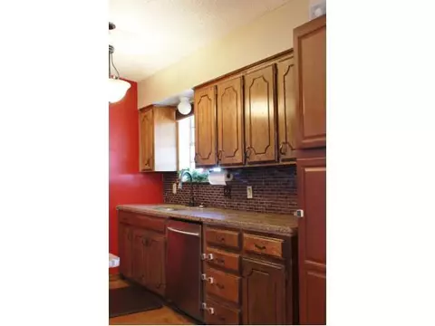 1209 E Katy, Altus, OK 73521 photo 6