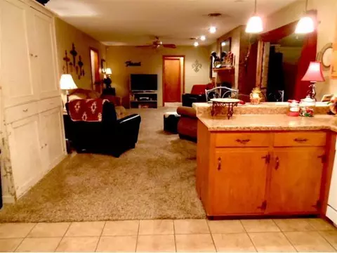 405 Mockingbird Dr S, Altus, OK 73521 photo 8
