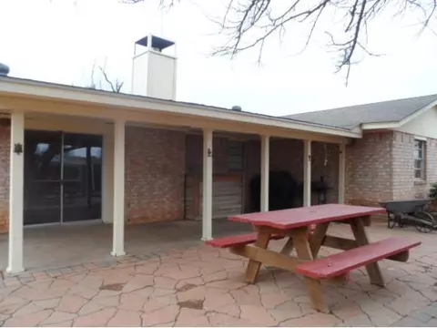 700 Windsor, Altus, OK 73521 photo 28