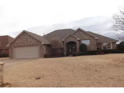 3004 Garrison, Altus, OK 73521 photo 1