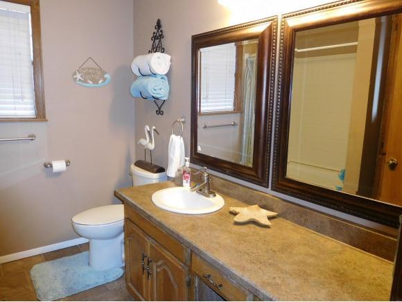 805 W C, Eldorado, OK 73537 photo 10