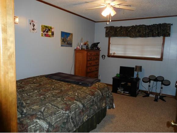 805 W C, Eldorado, OK 73537 photo 19