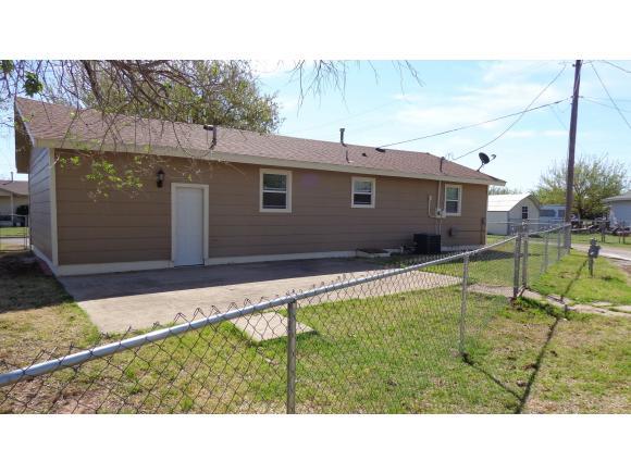 1004 Carrie Dr, Altus, OK 73521 photo 16