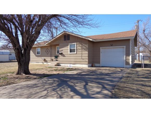 1004 Carrie Dr, Altus, OK 73521 photo 4