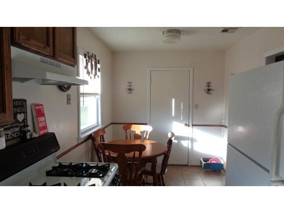 1004 Carrie Dr, Altus, OK 73521 photo 6