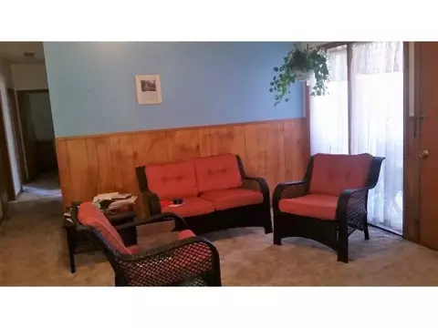 2041 Willard, Altus, OK 73521 photo 2