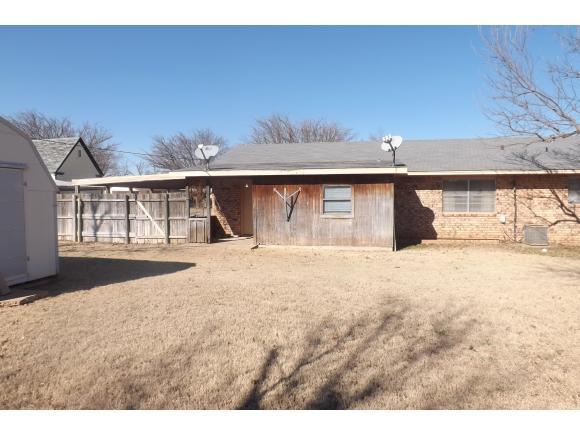 1014 W Main, Eldorado, OK 73537 photo 26