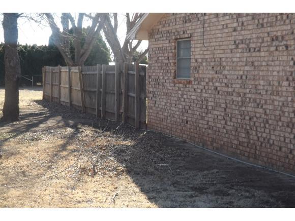 1014 W Main, Eldorado, OK 73537 photo 32