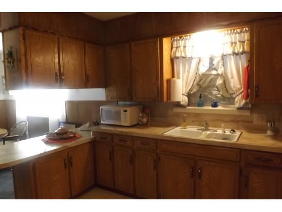 1014 W Main, Eldorado, OK 73537 photo 11