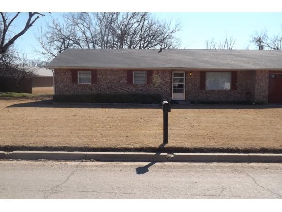 1014 W Main, Eldorado, OK 73537 photo 3