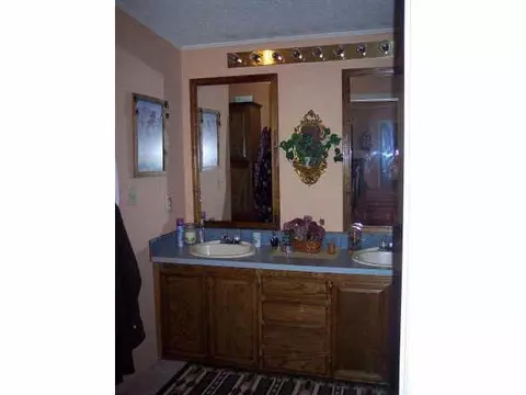2625 E Simmons, Edmond, OK 73034 photo 6