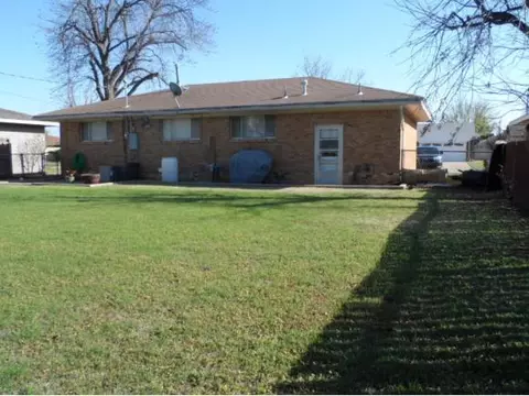 107 Sumner, Altus, OK 73521 photo 15