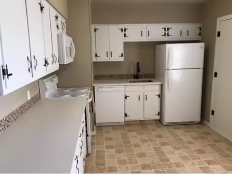 1715 Crain Dr, Altus, OK 73521 photo 2