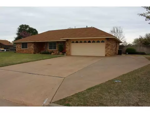 901 Ranch Rd, Altus, OK 73521 photo 2
