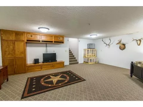 402 E Roh, Thomas, OK 73669 photo 18