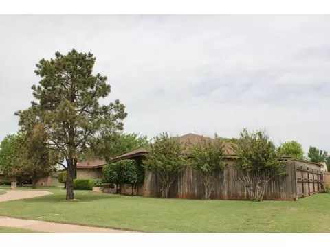 800 Windsor Dr, Altus, OK 73521 photo 25