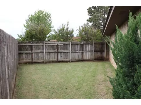 800 Windsor Dr, Altus, OK 73521 photo 22