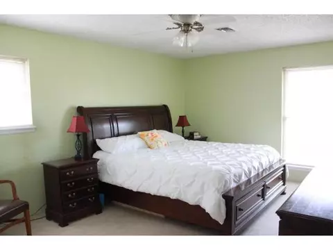 800 Windsor Dr, Altus, OK 73521 photo 9