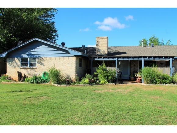 2404 Pawnee, Altus, OK 73521 photo 28