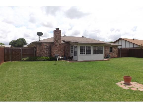 1525 Queens, Altus, OK 73521 photo 30