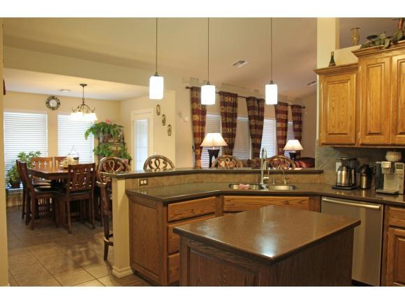 1829 White Tail, Altus, OK 73521 photo 6