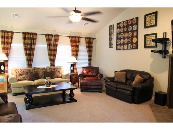 1829 White Tail, Altus, OK 73521 photo 3