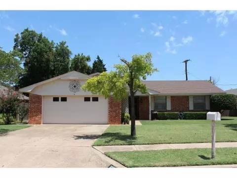 2500 Pawnee, Altus, OK 73521 photo 2