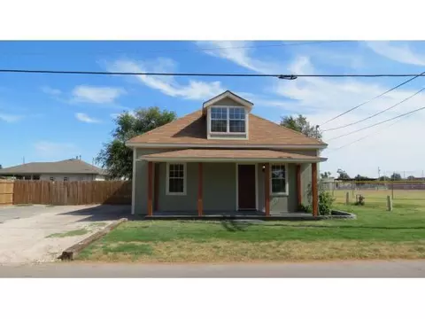 109 E 7th, Blair, OK 73526 photo 2