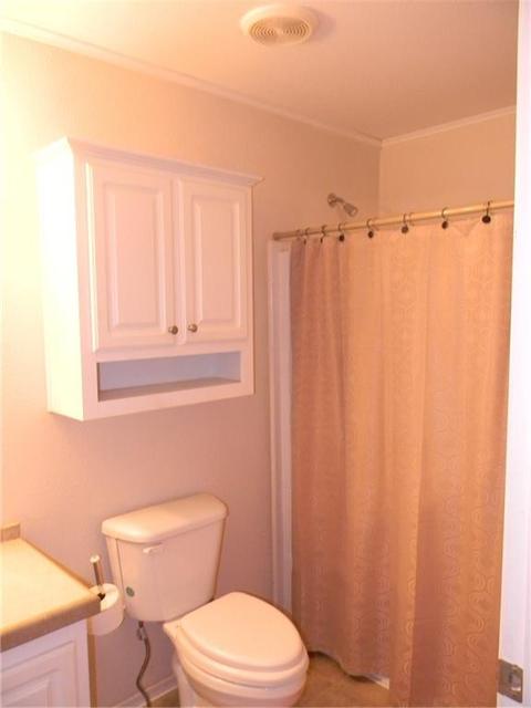 902 Opal, Clinton, OK 73601 photo 11
