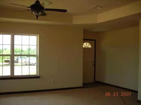 2068 County Road 1237, Tuttle, OK 73089 photo 4
