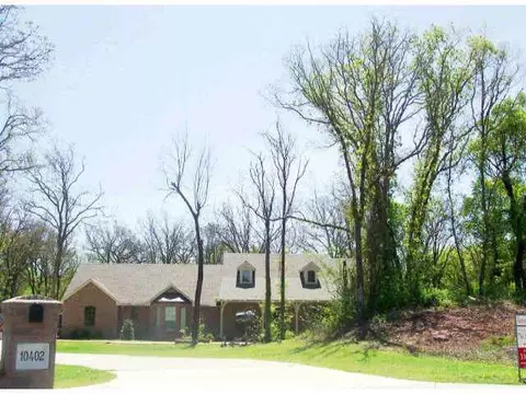 10402 Timber Creek Cir, Edmond, OK 73034 photo 1