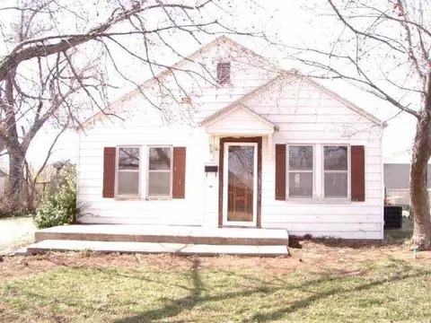 419 N Wikoff, Watonga, OK 73772 photo 1